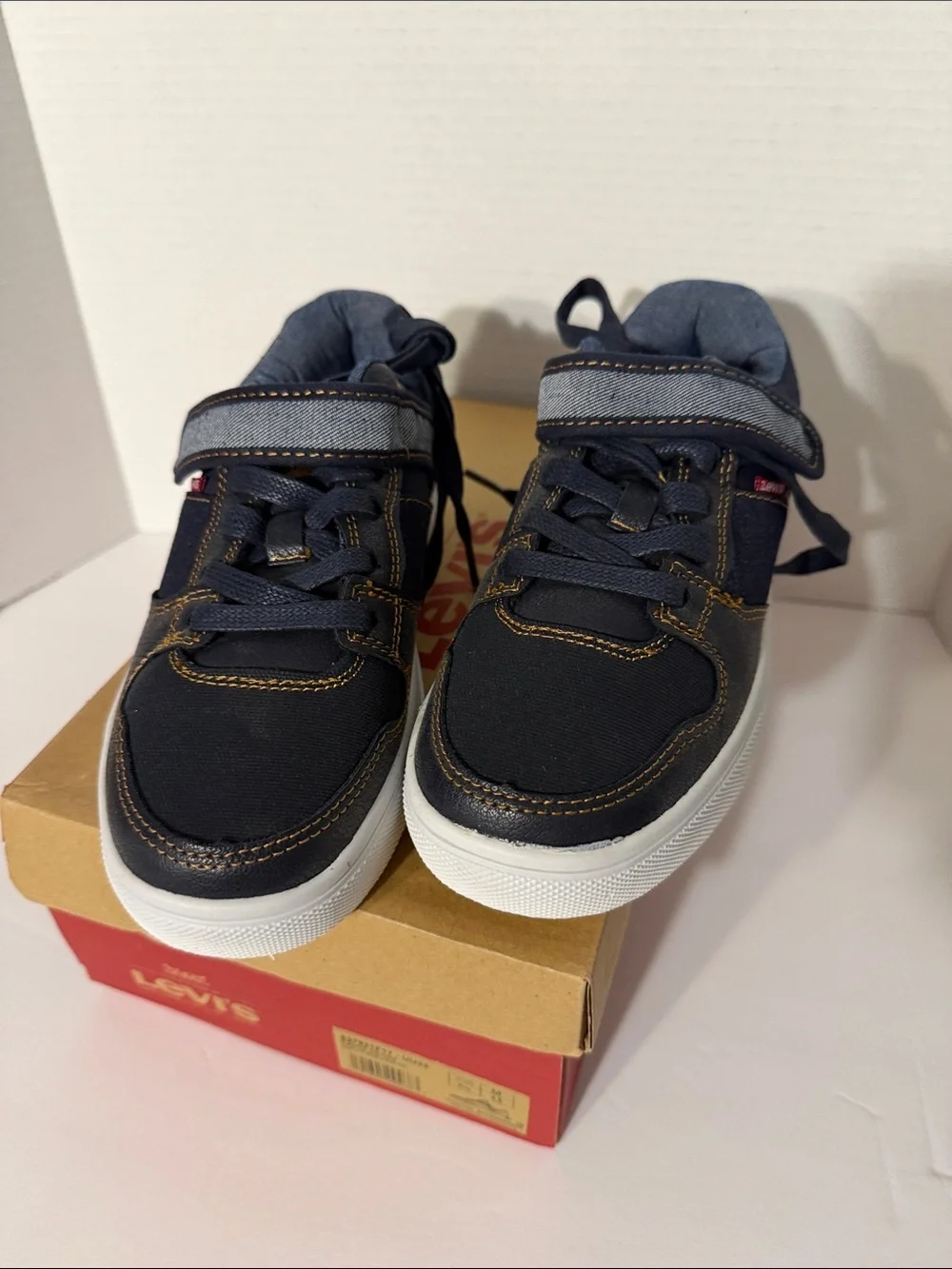 Levi's Boys Navy and White Velcro Lace-Up Sneakers
